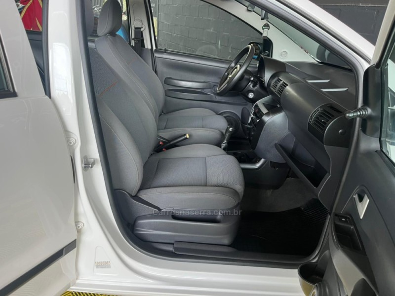 FOX 1.0 MI PLUS 8V GASOLINA 4P MANUAL - 2008 - CAXIAS DO SUL