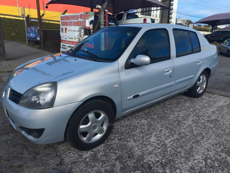 clio 1.0 privilege sedan 16v flex 4p manual 2009 farroupilha