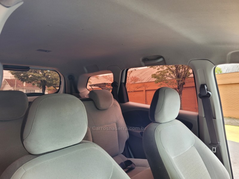 SPIN 1.8 LTZ 8V FLEX 4P MANUAL - 2015 - FLORES DA CUNHA