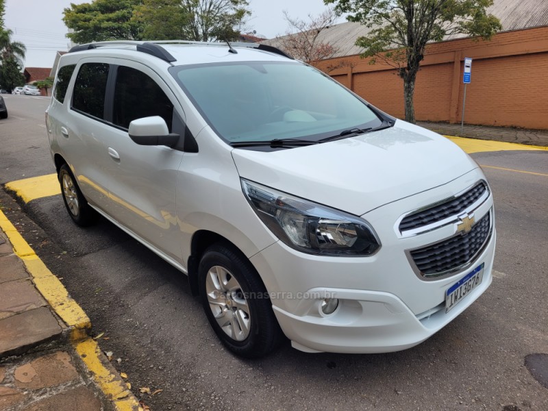 SPIN 1.8 LTZ 8V FLEX 4P MANUAL - 2015 - FLORES DA CUNHA