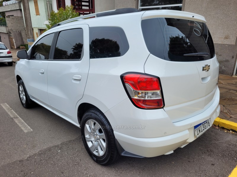SPIN 1.8 LTZ 8V FLEX 4P MANUAL - 2015 - FLORES DA CUNHA