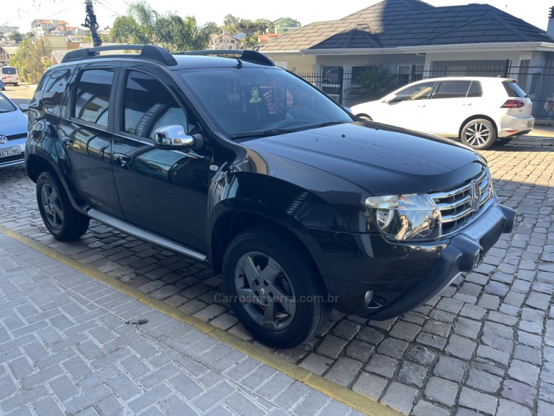 DUSTER 2.0 TECH ROAD 4X2 16V FLEX 4P AUTOMÁTICO - 2013 - VERANóPOLIS
