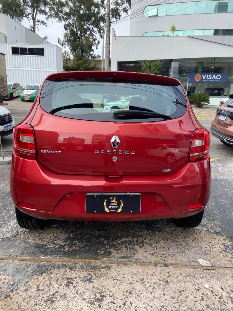 SANDERO 1.0 AUTHENTIQUE 8V FLEX 4P MANUAL - 2015 - CAXIAS DO SUL