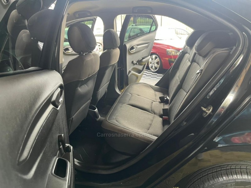 PRISMA 1.0 MPFI LT 8V FLEX 4P MANUAL - 2013 - CAXIAS DO SUL