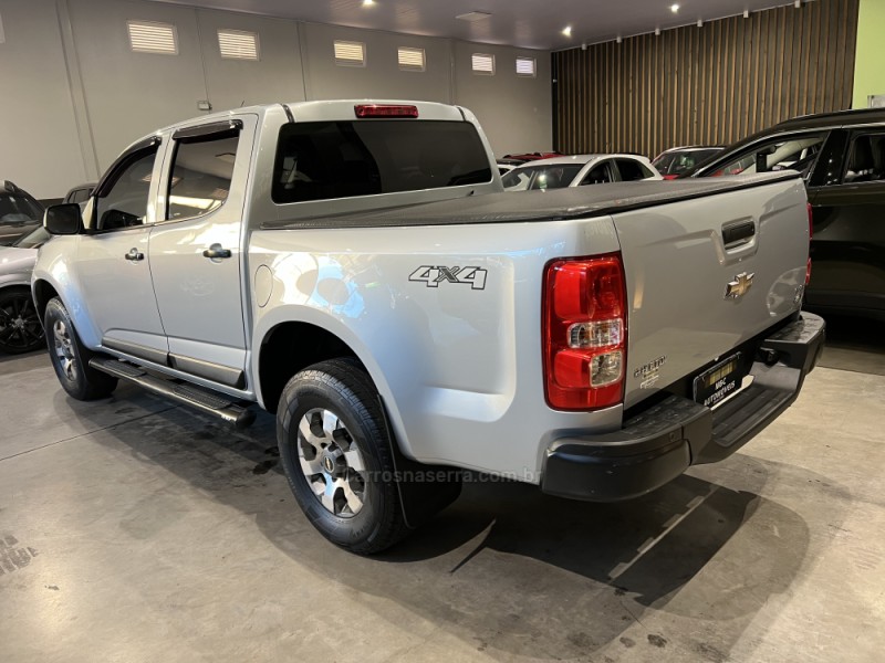 S10 2.8 LS 4X4 CD 16V TURBO DIESEL 4P MANUAL - 2013 - CAXIAS DO SUL