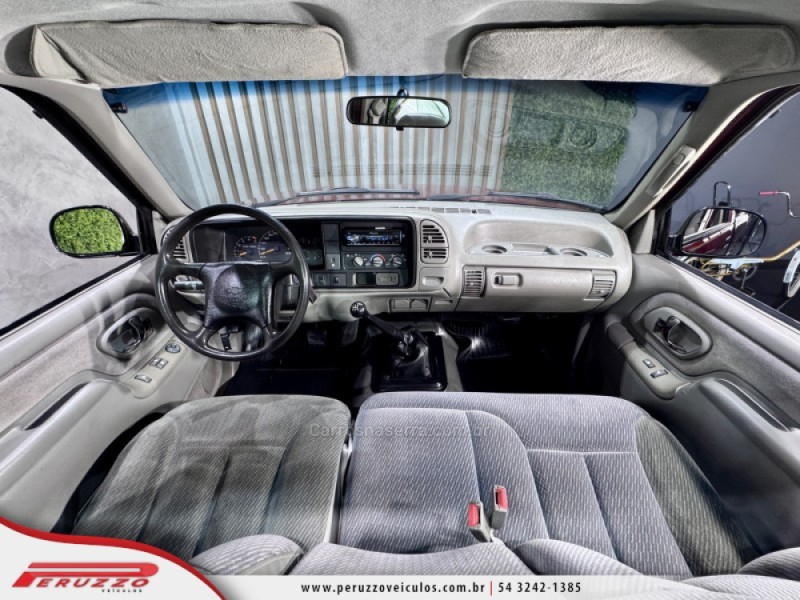 SILVERADO 4.2 CONQUEST HD 4X2 CS 18V TURBO INTERCOOLER DIESEL 2P MANUAL - 2000 - NOVA PRATA