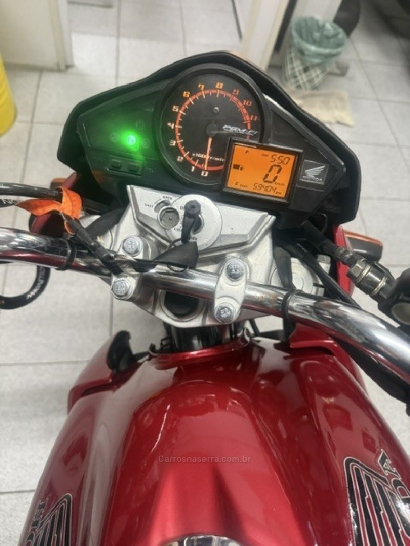 CB 300R  - 2013 - GARIBALDI