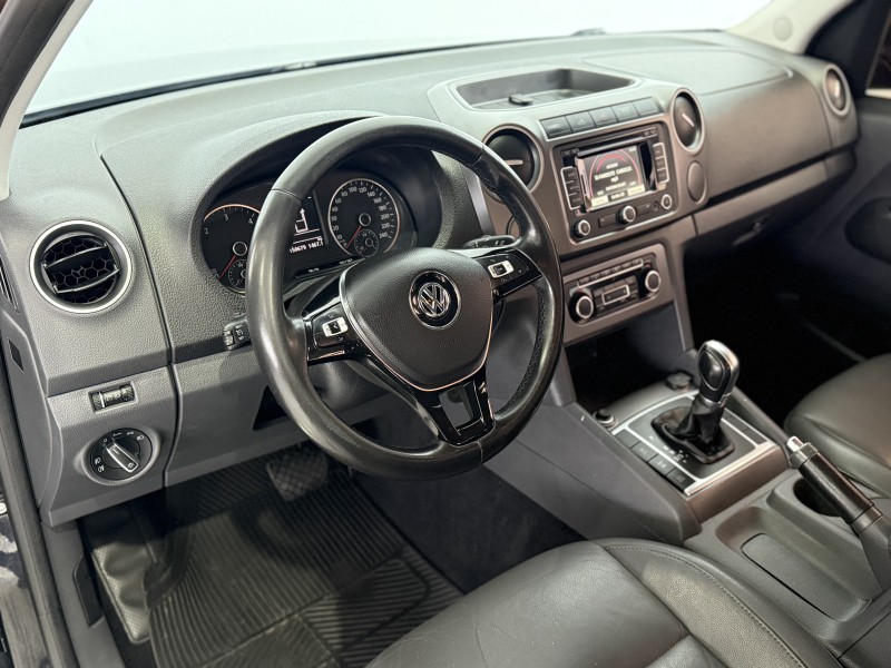 AMAROK 2.0 HIGHLINE 4X4 CD 16V TURBO INTERCOOLER DIESEL 4P AUTOMÁTICO - 2016 - CAXIAS DO SUL