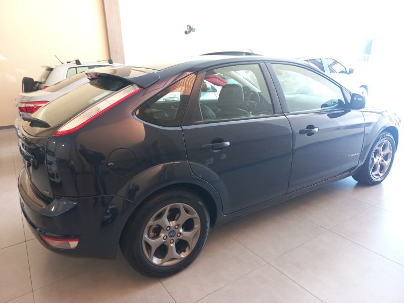 FOCUS 2.0 TITANIUM HATCH 16V FLEX 4P AUTOMÁTICO - 2013 - BENTO GONçALVES