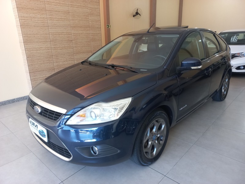 focus 2.0 titanium hatch 16v flex 4p automatico 2013 bento goncalves