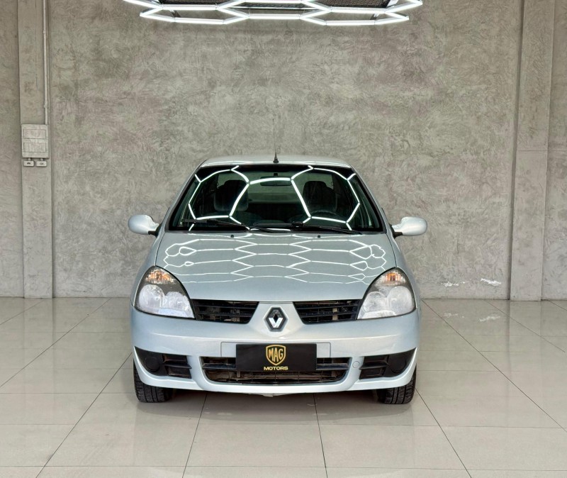 CLIO 1.6 AUTHENTIQUE SEDAN 16V FLEX 4P MANUAL - 2009 - CAXIAS DO SUL