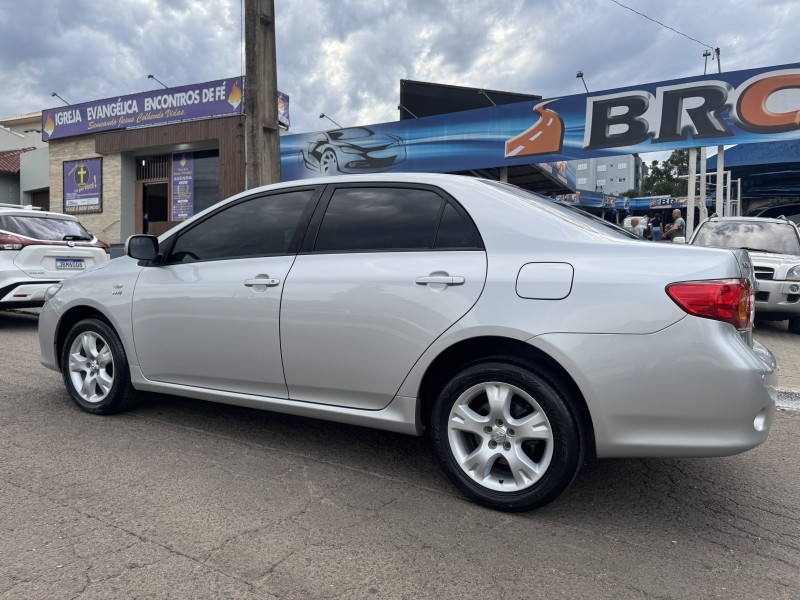 COROLLA 1.6 XLI 16V GASOLINA 4P AUTOMÁTICO - 2010 - DOIS IRMãOS