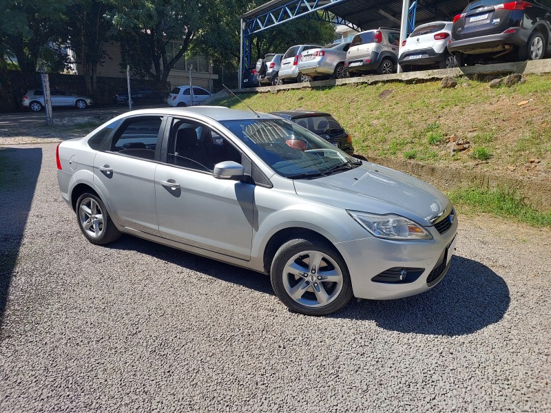 FOCUS 2.0 GLX SEDAN 16V GASOLINA 4P AUTOMÁTICO - 2009 - BENTO GONçALVES