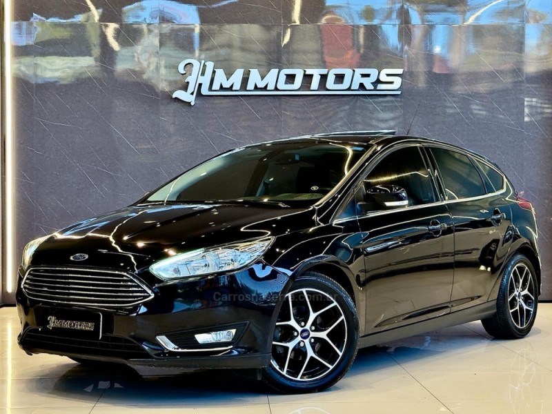 focus 2.0 titanium hatch 16v flex 4p automatico 2017 caxias do sul