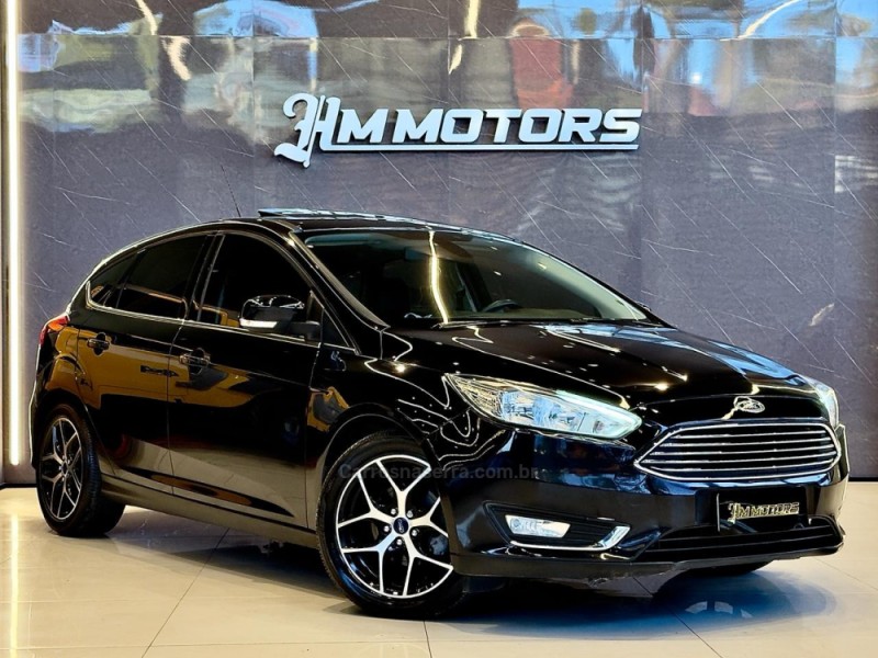 FOCUS 2.0 TITANIUM HATCH 16V FLEX 4P AUTOMÁTICO - 2017 - CAXIAS DO SUL
