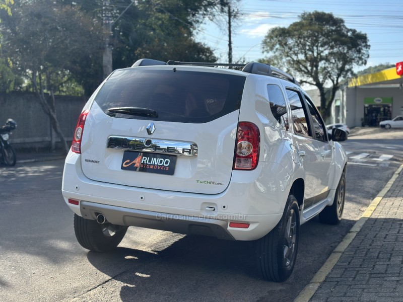 DUSTER 2.0 DYNAMIQUE 4X4 16V FLEX 4P MANUAL - 2014 - PAROBé