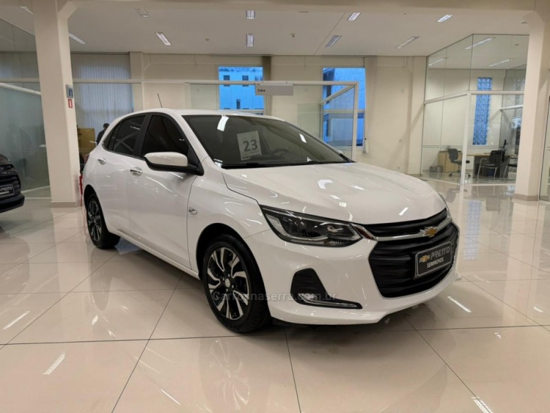 ONIX 1.0 PREMIER II 12V TURBO FLEX 4P AUTOMÁTICO - 2023 - VERANóPOLIS