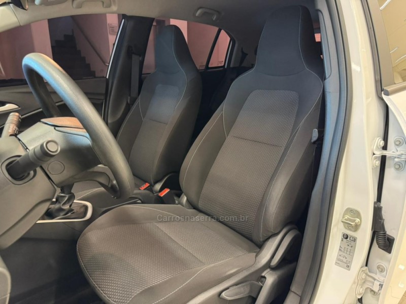 ONIX 1.0 LT 12V FLEX 4P MANUAL - 2023 - VERANóPOLIS