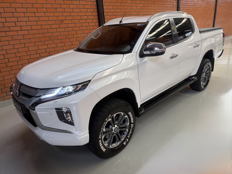 l200 triton 2.4 hpe s sport 4x4 cd 16v diesel 4p automatico 2021 bento goncalves