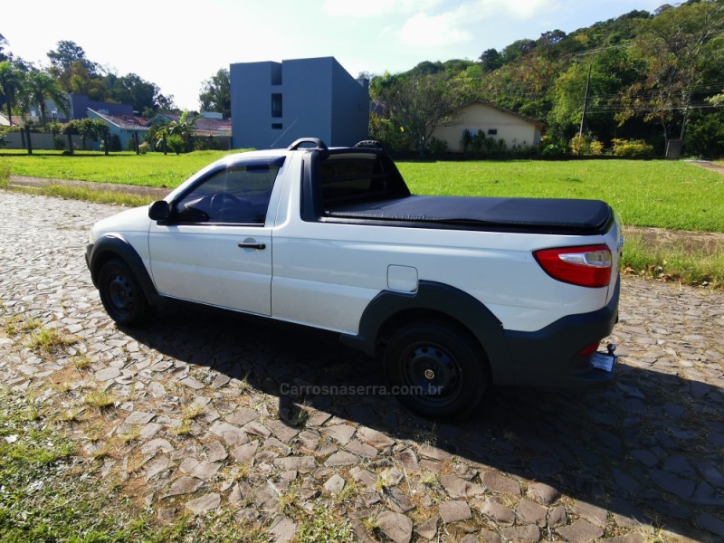 STRADA 1.4 MPI WORKING CS 8V FLEX 2P MANUAL - 2015 - SãO SEBASTIãO DO CAí