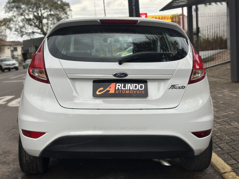 FIESTA 1.5 S HATCH 16V FLEX 4P MANUAL - 2016 - PAROBé