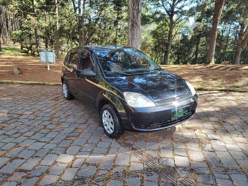 FIESTA 1.0 MPI 8V GASOLINA 4P MANUAL - 2006 - CAXIAS DO SUL
