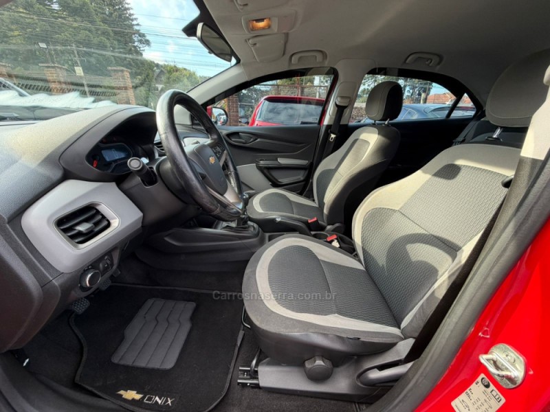 ONIX 1.0 MPFI LT 8V FLEX 4P MANUAL - 2016 - CANELA