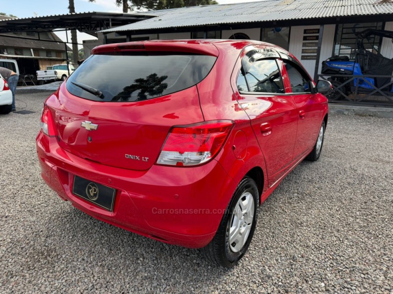 ONIX 1.0 MPFI LT 8V FLEX 4P MANUAL - 2016 - CANELA
