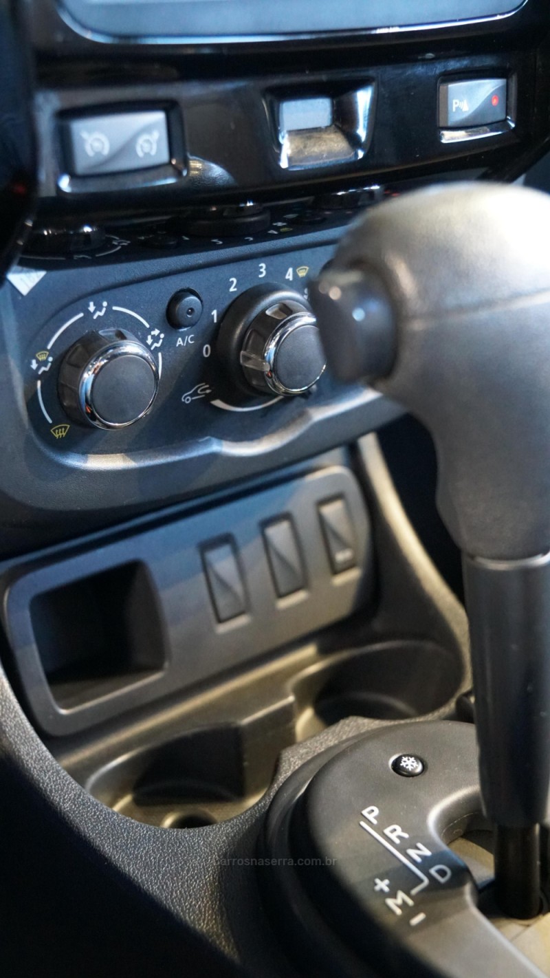 DUSTER 2.0 DYNAMIQUE 4X2 16V FLEX 4P AUTOMÁTICO - 2016 - LAJEADO