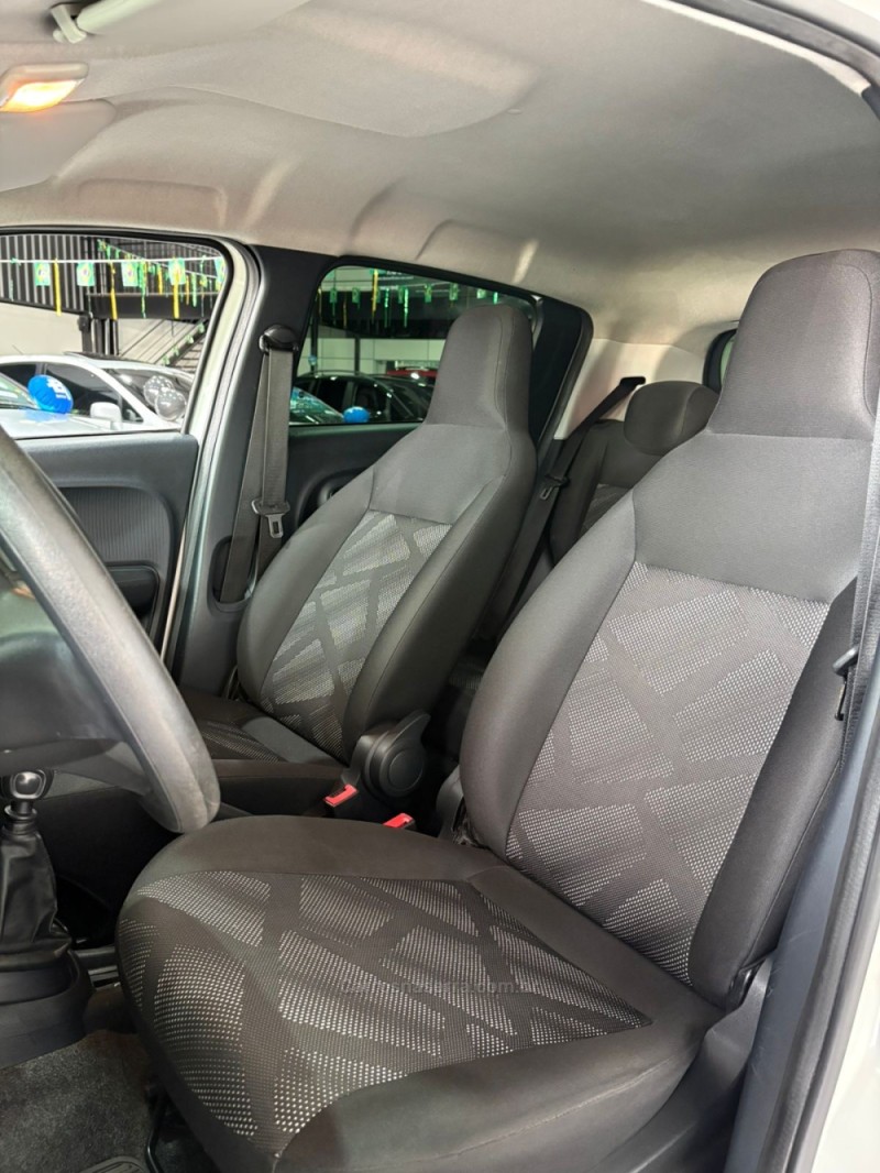 MOBI 1.0 8V EVO FLEX LIKE. MANUAL - 2020 - NOVO HAMBURGO