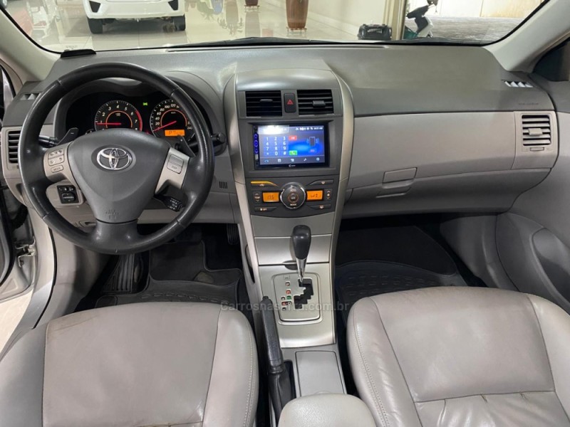COROLLA 2.0 XEI 16V FLEX 4P AUTOMÁTICO - 2011 - LAJEADO