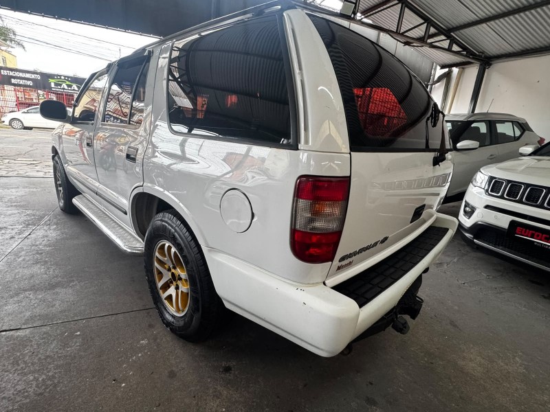 BLAZER 2.5 DLX 4X2 8V TURBO DIESEL 4P MANUAL - 1999 - CAXIAS DO SUL