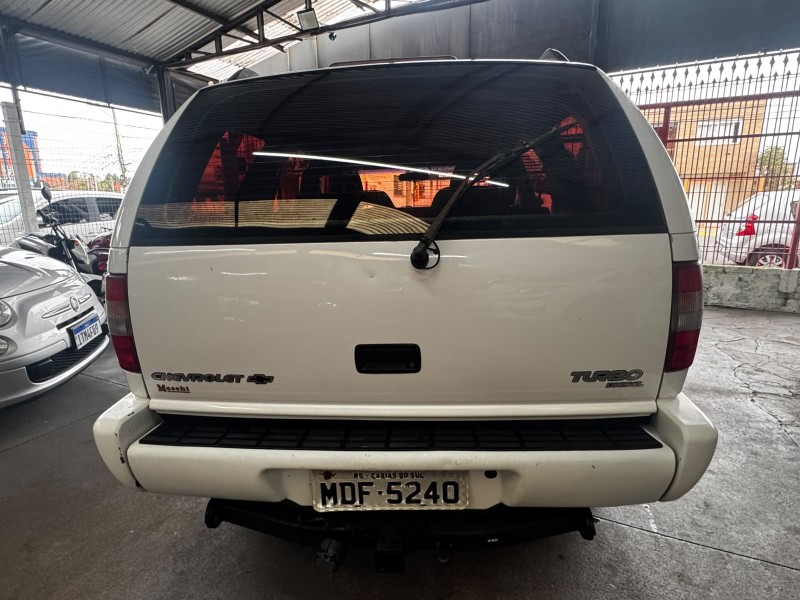 BLAZER 2.5 DLX 4X2 8V TURBO DIESEL 4P MANUAL - 1999 - CAXIAS DO SUL
