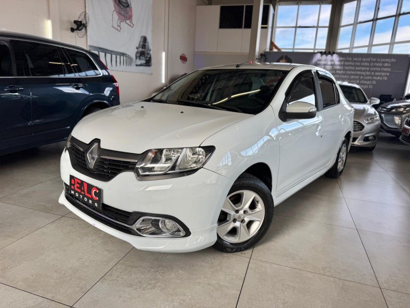 LOGAN 1.6 DYNAMIQUE 8V FLEX 4P MANUAL - 2015 - CAXIAS DO SUL