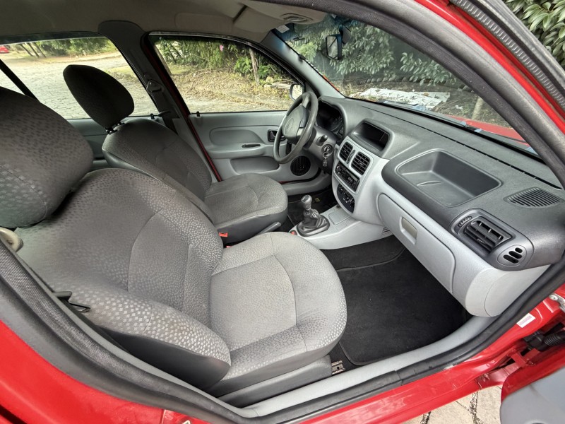 CLIO 1.0 CAMPUS 16V FLEX 4P MANUAL - 2011 - CAXIAS DO SUL