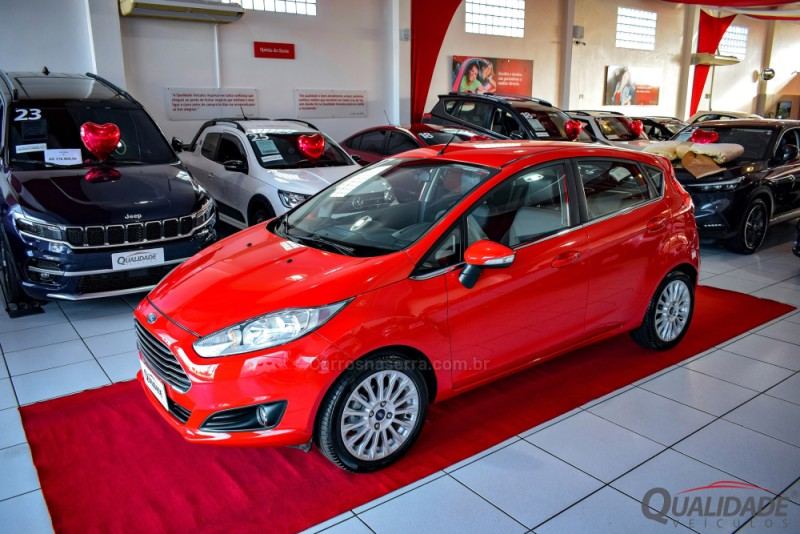 FIESTA 1.6 TITANIUM HATCH 16V FLEX 4P AUTOMÁTICO - 2017 - SANTA CRUZ DO SUL