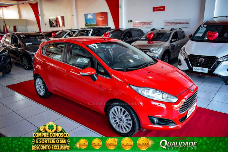 fiesta 1.6 titanium hatch 16v flex 4p automatico 2017 santa cruz do sul