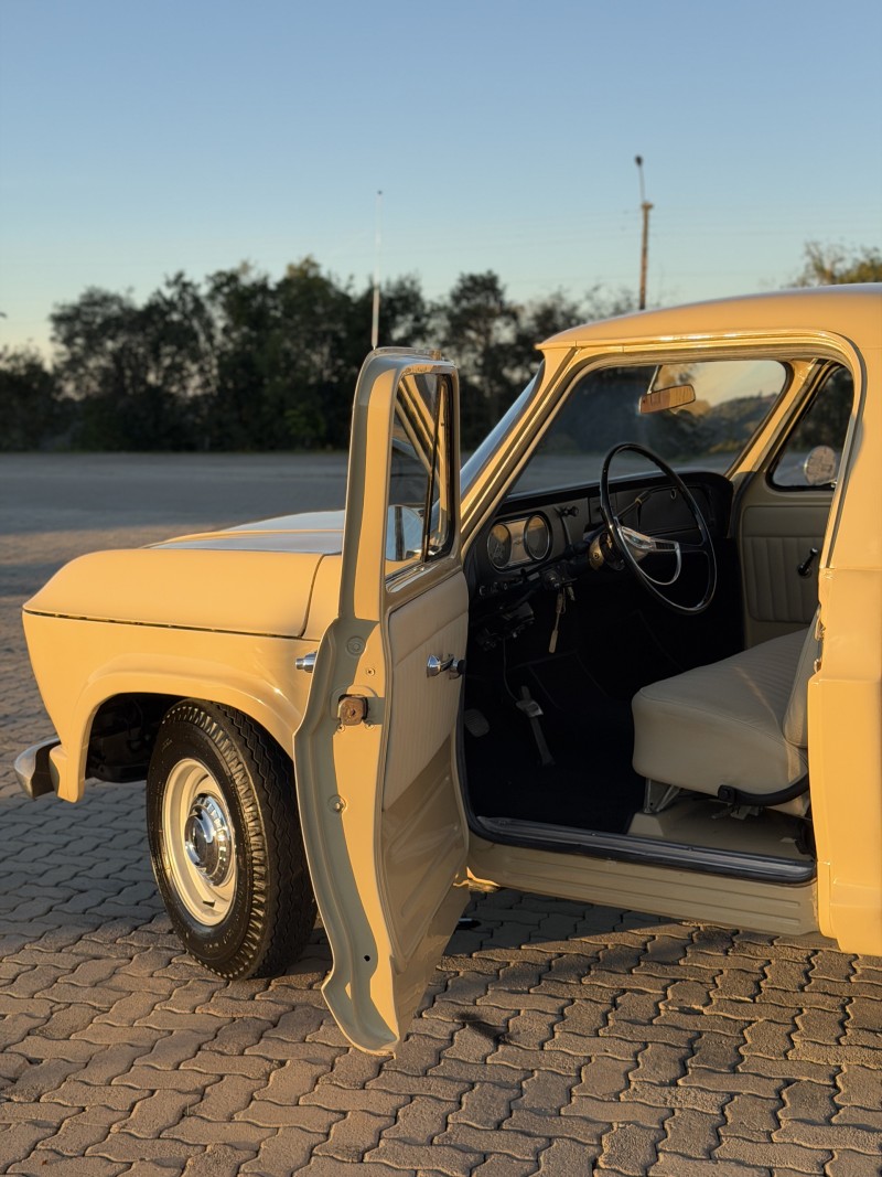 C14 GASOLINA 2P MANUAL - 1970 - ANTôNIO PRADO