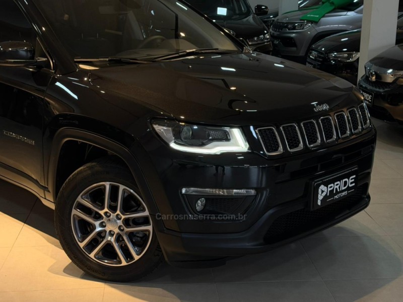 COMPASS 2.0 16V FLEX SPORT AUTOMÁTICO - 2019 - CAXIAS DO SUL