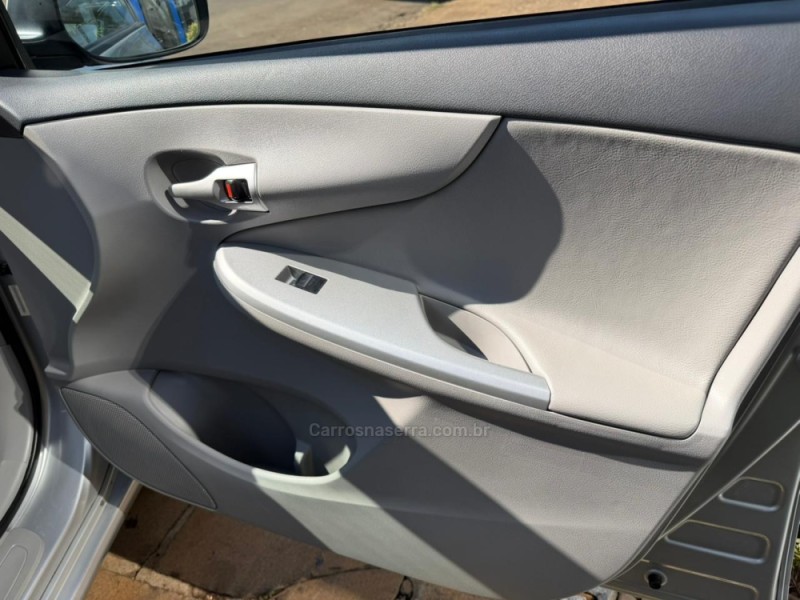 COROLLA 2.0 XEI 16V FLEX 4P AUTOMÁTICO - 2013 - LAGOA VERMELHA