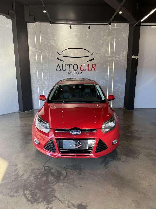 FOCUS 2.0 TITANIUM PLUS 16V FLEX 4P AUTOMÁTICO - 2015 - CAXIAS DO SUL
