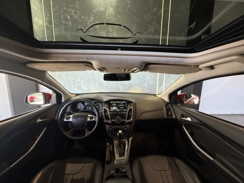 FOCUS 2.0 TITANIUM PLUS 16V FLEX 4P AUTOMÁTICO - 2015 - CAXIAS DO SUL