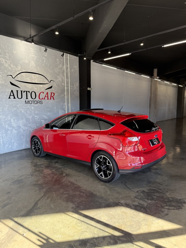 FOCUS 2.0 TITANIUM PLUS 16V FLEX 4P AUTOMÁTICO - 2015 - CAXIAS DO SUL