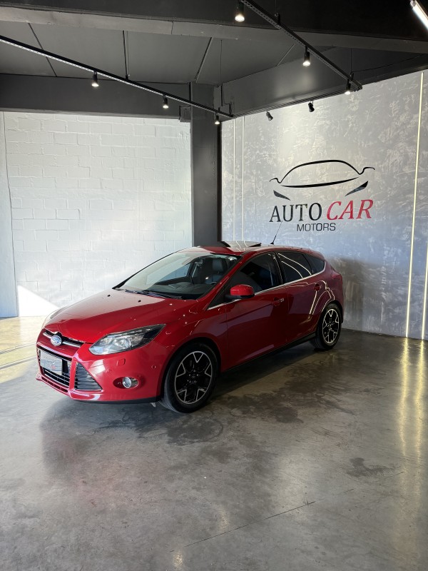 FOCUS 2.0 TITANIUM PLUS 16V FLEX 4P AUTOMÁTICO - 2015 - CAXIAS DO SUL