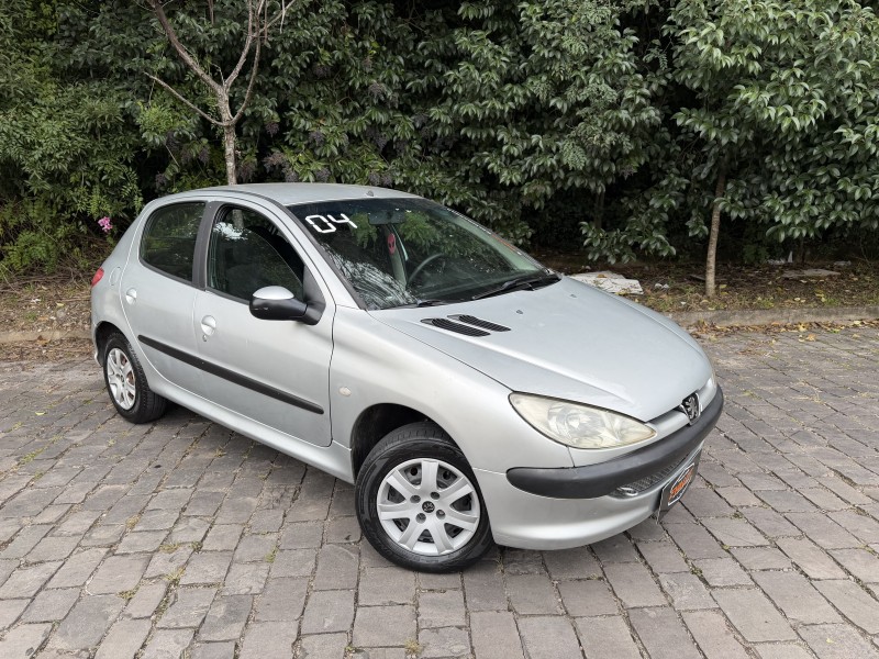 206 1.4 PRESENCE 8V FLEX 4P MANUAL - 2004 - CAXIAS DO SUL