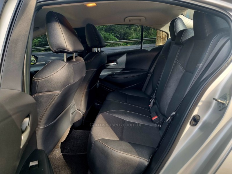 COROLLA 2.0 XEI 16V FLEX 4P AUTOMÁTICO - 2022 - DOIS IRMãOS