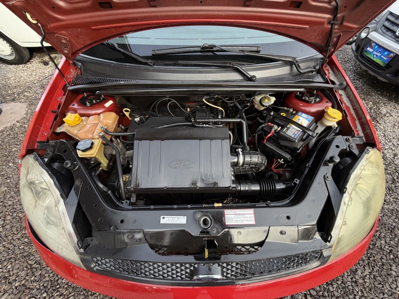 FIESTA 1.0 MPI PERSONNALITÉ 8V GASOLINA 4P MANUAL - 2003 - CAXIAS DO SUL