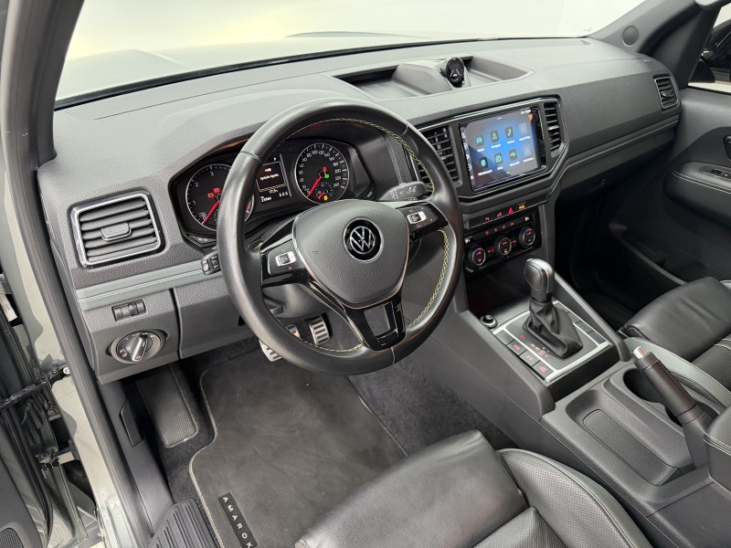 AMAROK 3.0 V6 EXTREME CD DIESEL 4X4 AT 4P AUTOMÁTICO - 2025 - CAXIAS DO SUL