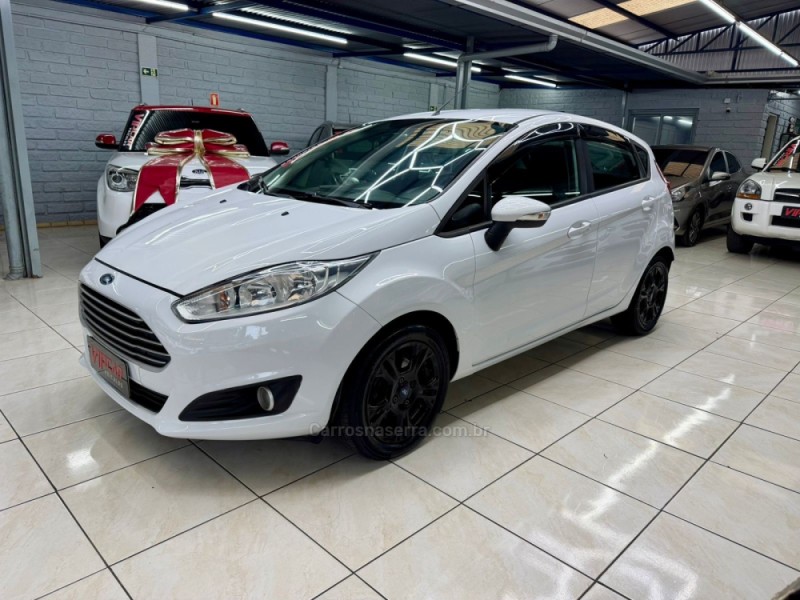 fiesta 1.0 rocam se 8v flex 4p manual 2013 estancia velha