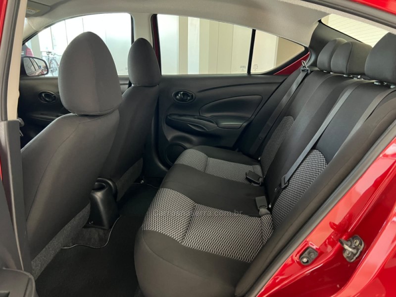 VERSA 1.6 V-DRIVE PLUS 16V FLEX 4P AUTOMÁTICO - 2021 - TAQUARA